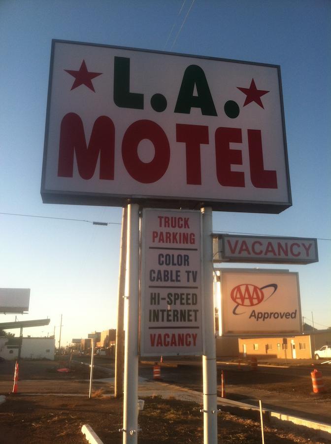 La Motel Claude Exteriör bild